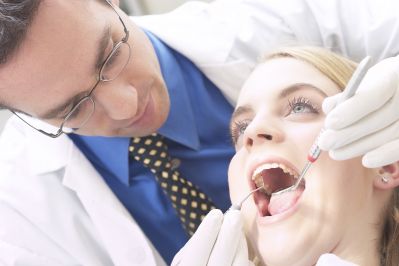 Dentysta z pacjentką - W1