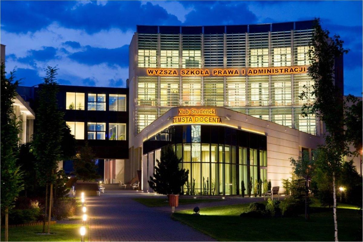 2008 -2009 Oddanie do użytku drugiego budynku w kampusie WSPiA w Rzeszowie „Collegium Iuridicum”
