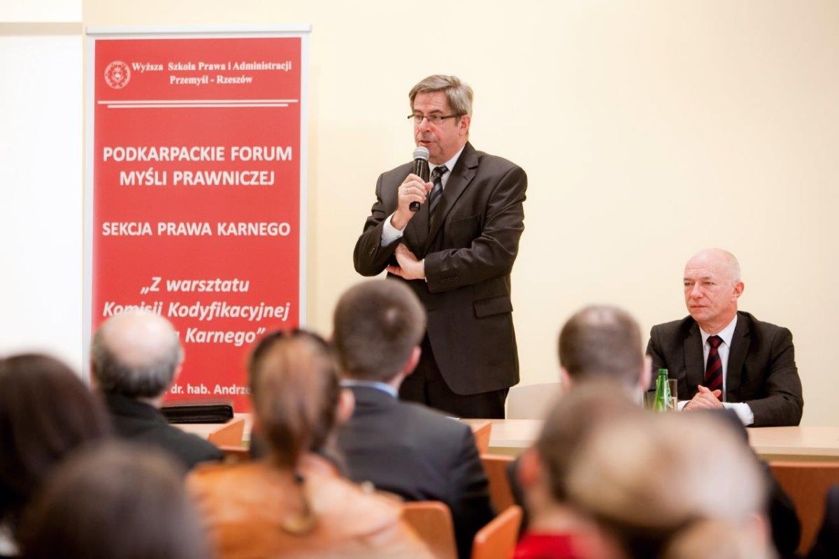 2010 W WSPiA powstaje Podkarpackie Forum Myśli Prawniczej