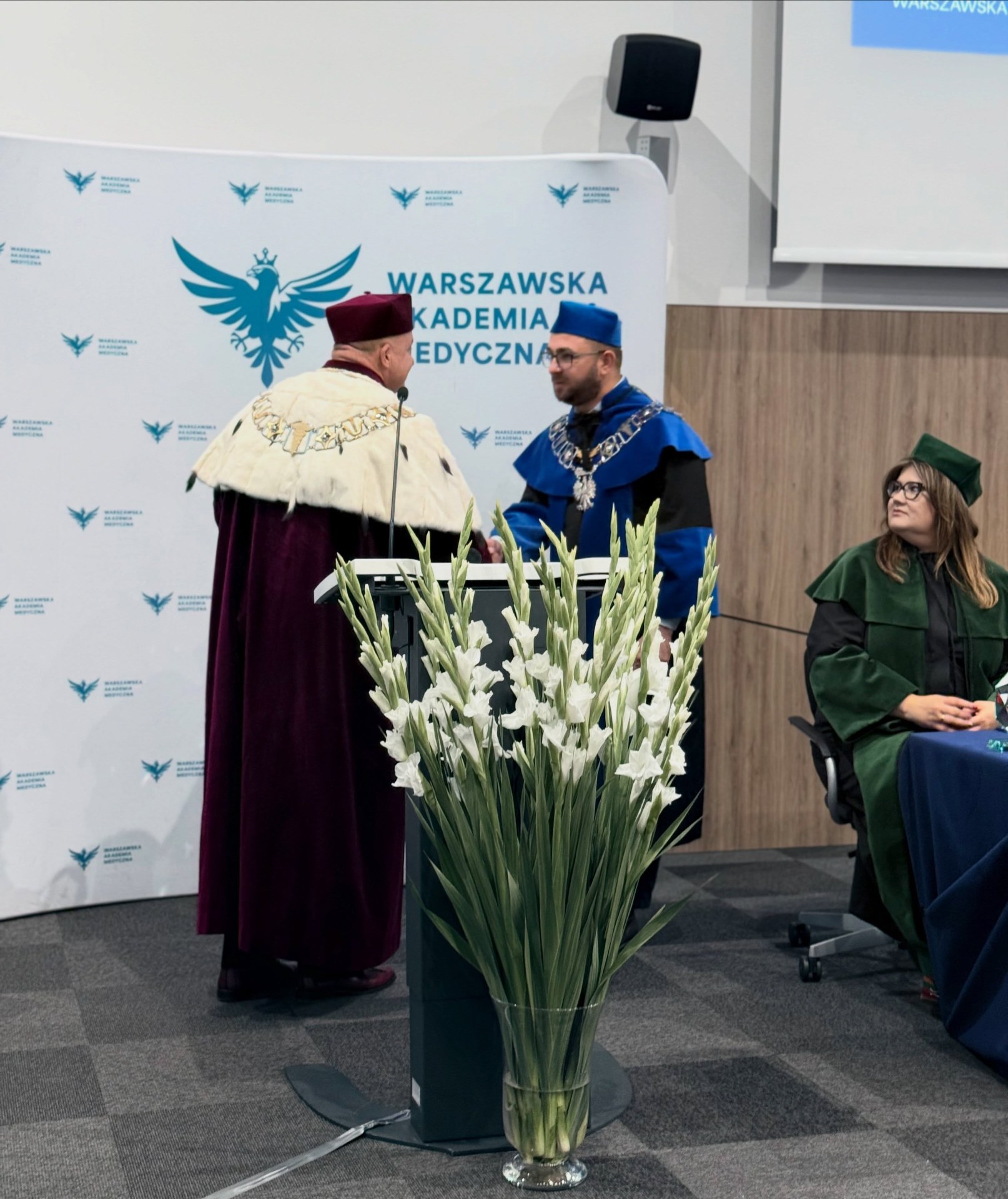 Wystąpienie przy mównicy podczas inauguracji