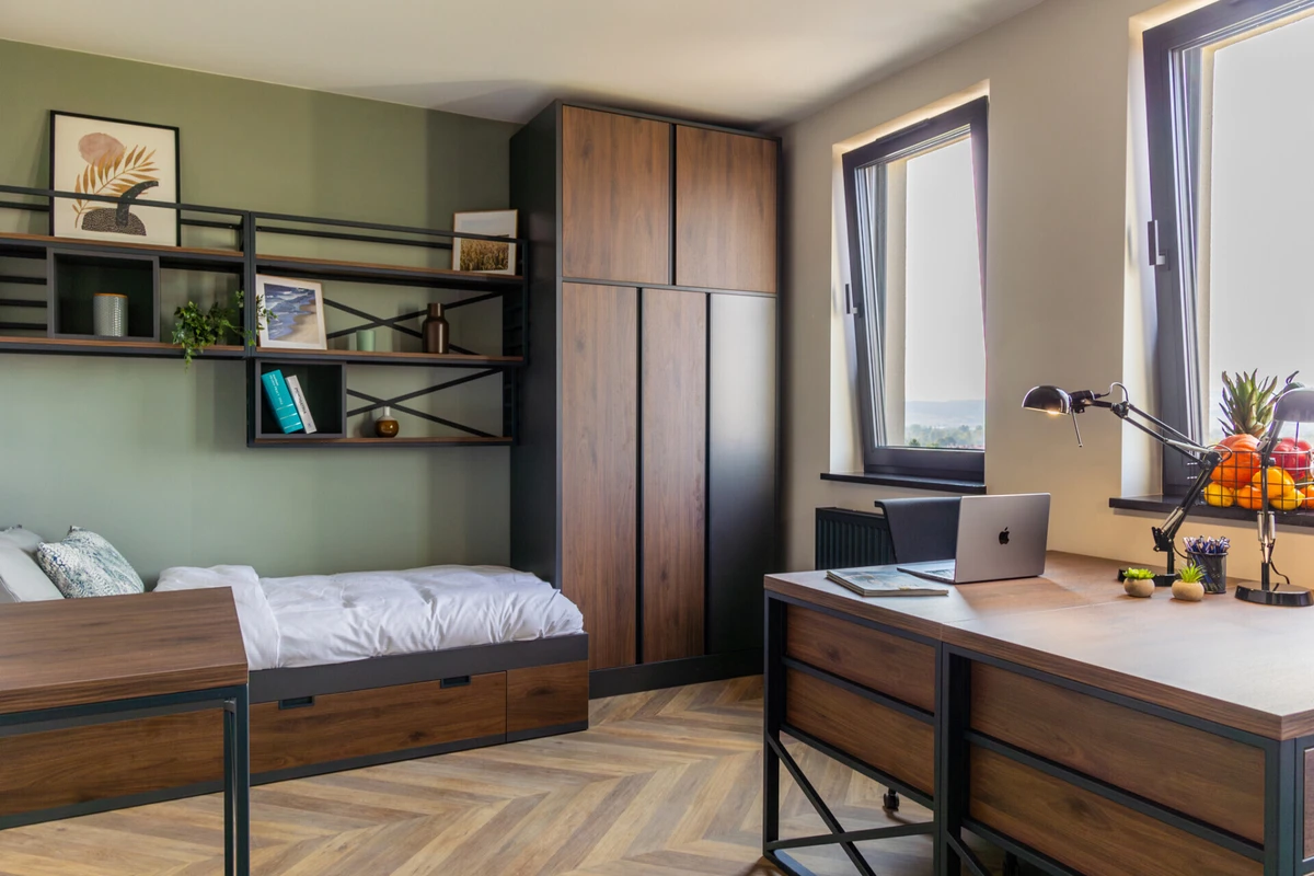 Student's House WSB-NLU 4
